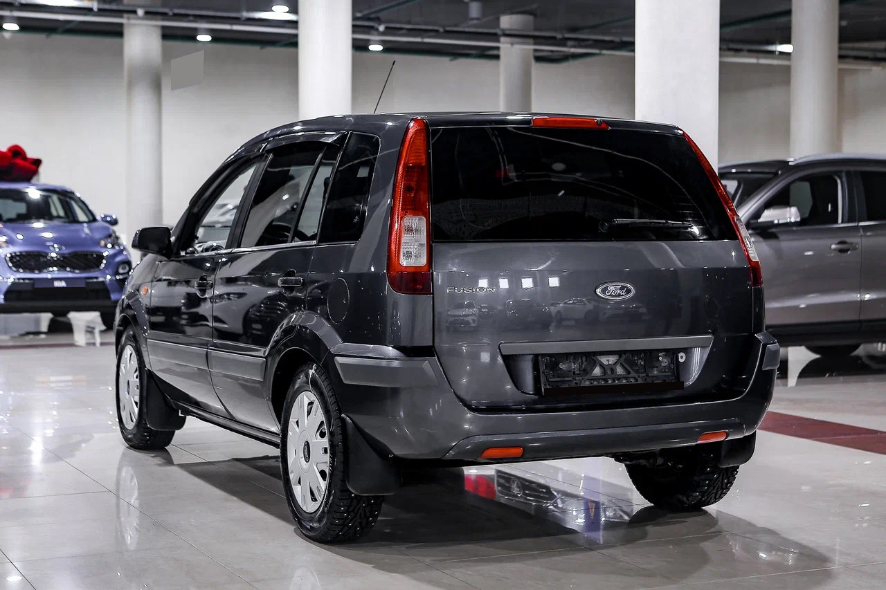 Купить Fusion с пробегом