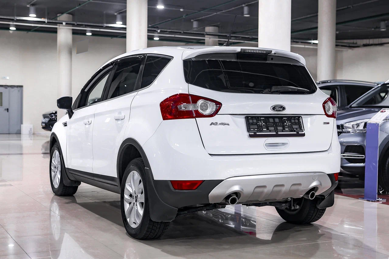 Купить Kuga с пробегом