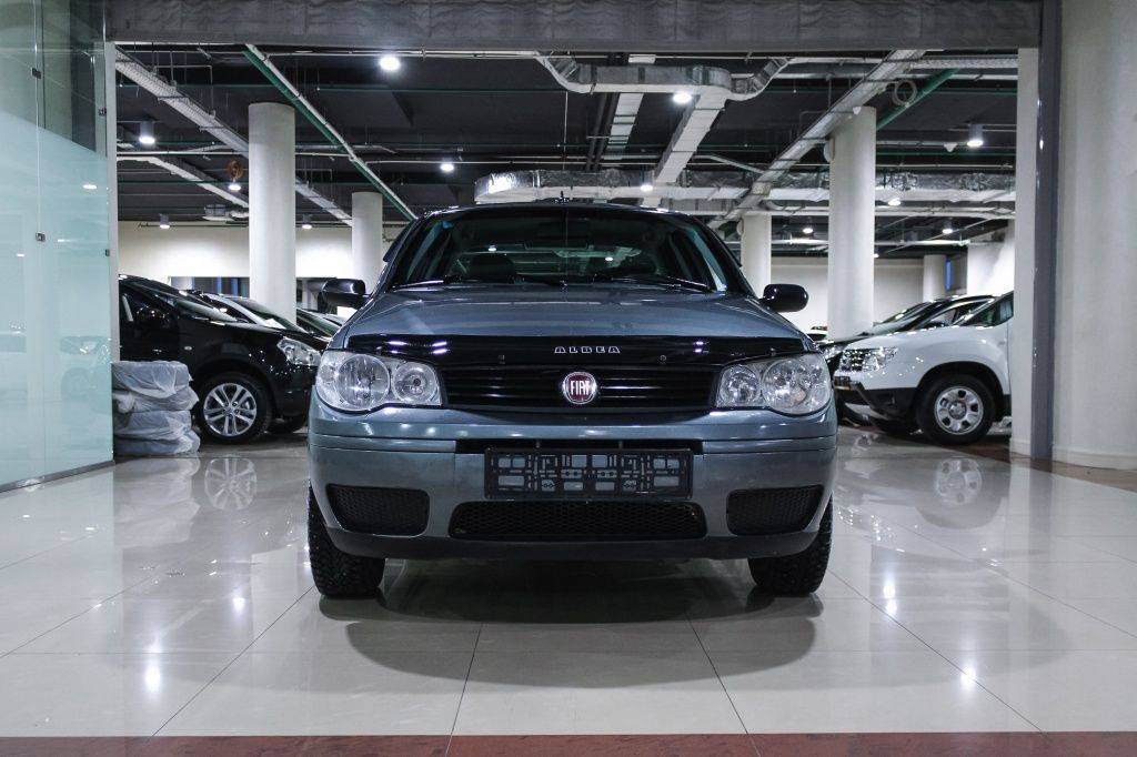 Купить Albea с пробегом