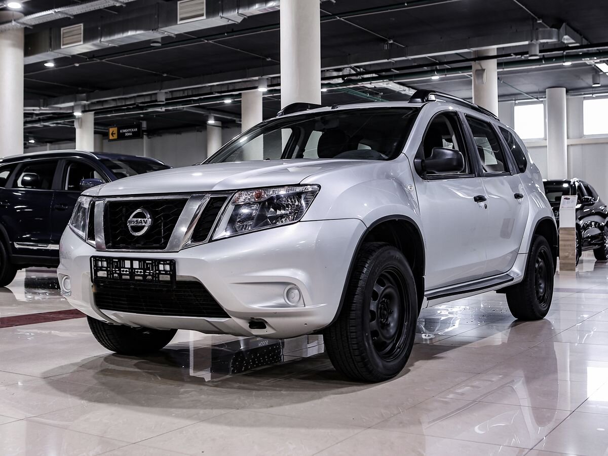 Купить Terrano с пробегом