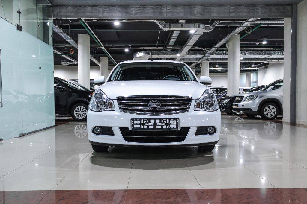 Купить Almera с пробегом