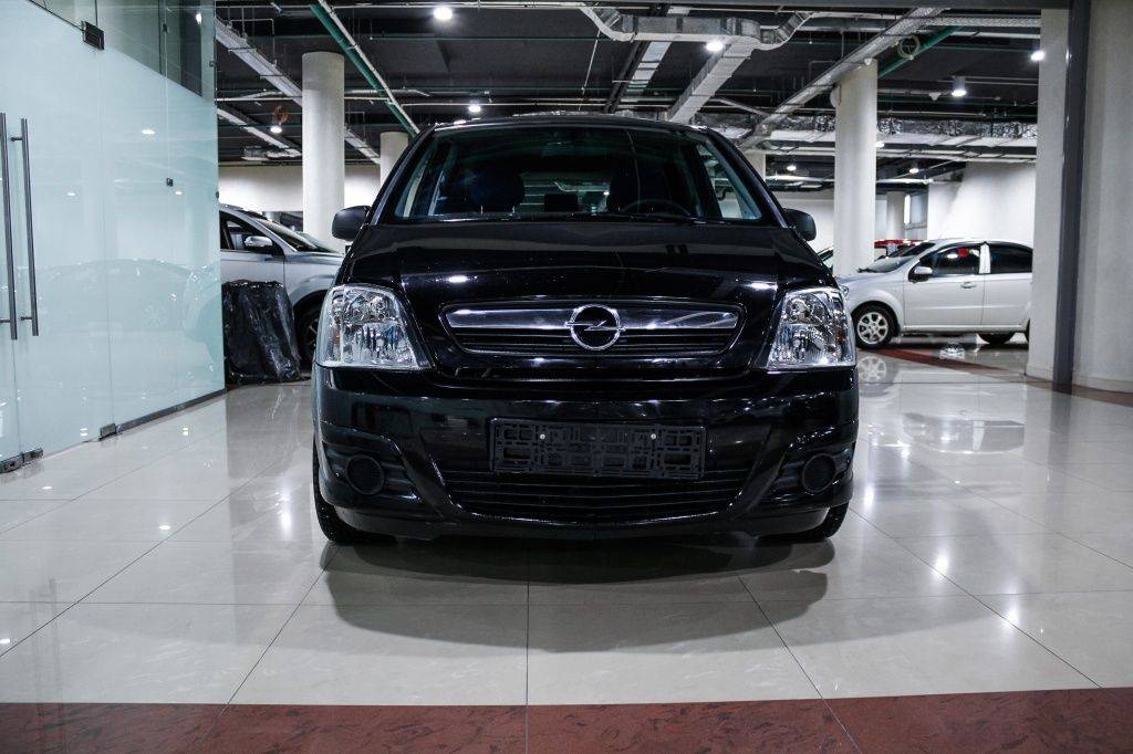 Купить Meriva с пробегом