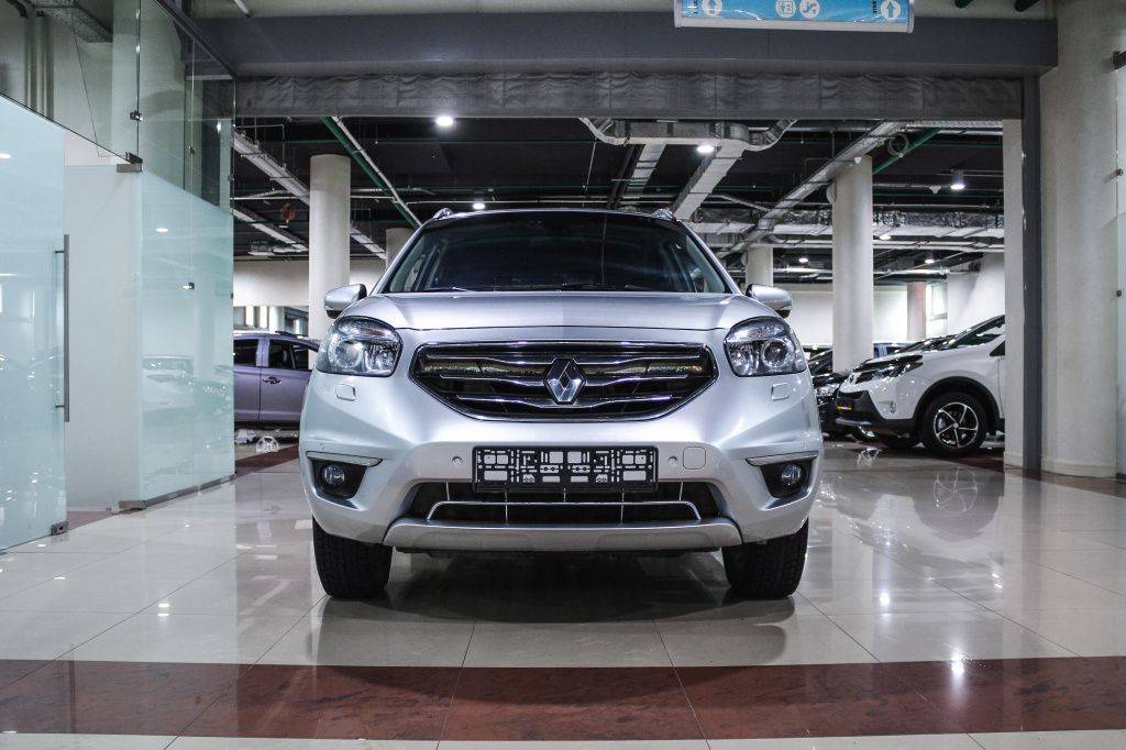 Купить Koleos с пробегом